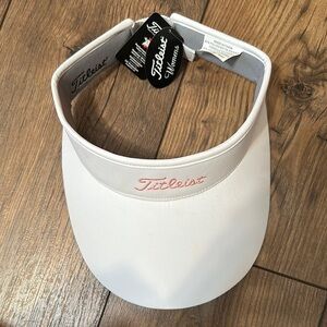 Titleist Women's White Golf Visor Pink Lettering - nwt